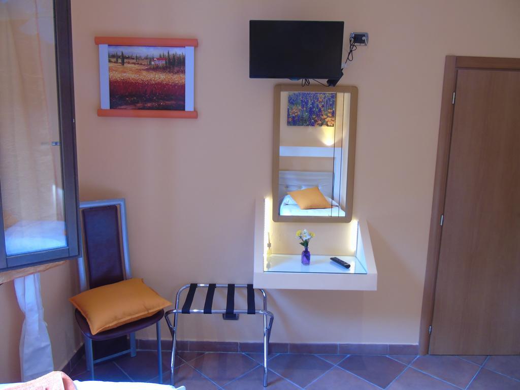 Hotel Rainbow Arma di Taggia Extérieur photo